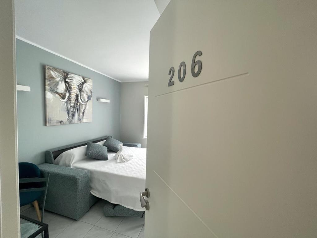 Hotel Amadora - Admite Mascotas บาร์เรรอส ภายนอก รูปภาพ